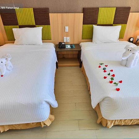 Muong Thanh Holiday Muine Hotel Mũi Né Buitenkant foto