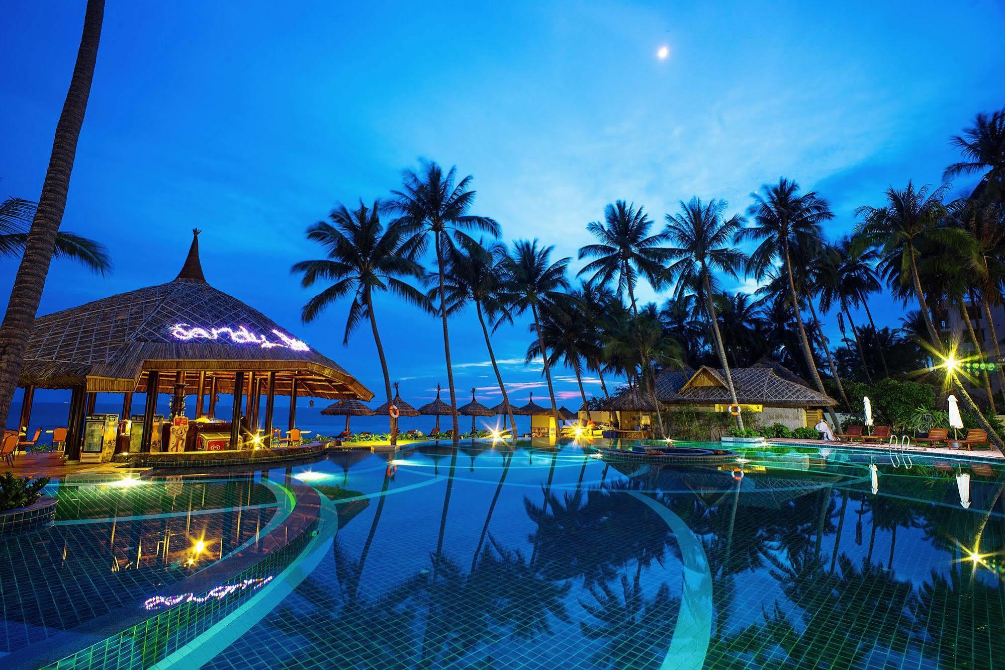 Muong Thanh Holiday Muine Hotel Mũi Né Buitenkant foto